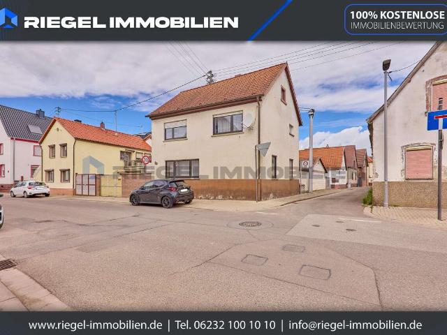 Haus zum Kaufen in Ludwigshafen am Rhein 349.000,00 EUR 208.07 m²
