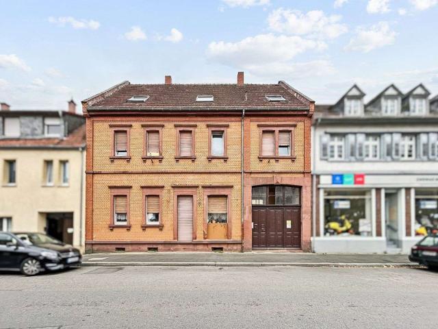Haus zum Kaufen in Ludwigshafen am Rhein 300.000,00 EUR 264.49 m²