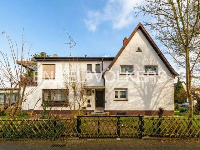 Haus zum Kaufen in Ludwigshafen am Rhein 415.000,00 EUR 182 m²