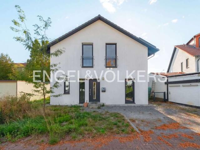 Haus zum Kaufen in Ludwigshafen am Rhein 519.000,00 EUR 195 m²