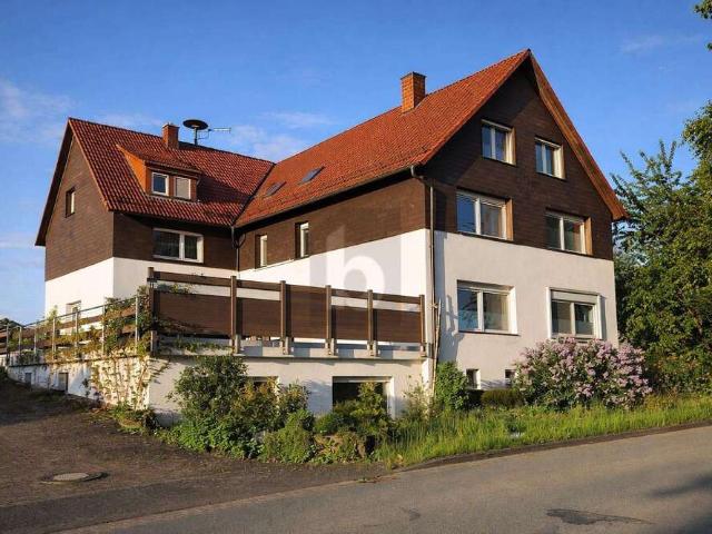 Haus zum Kaufen in Lügde 275.000,00 EUR 482 m²