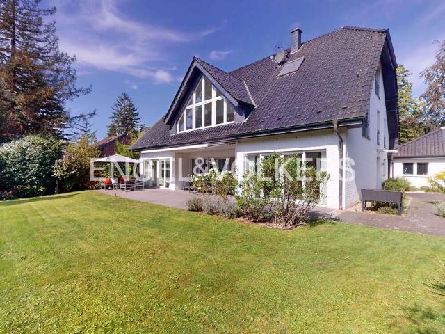 Haus zum Kaufen in Moers 1.300.000,00 EUR 370 m²