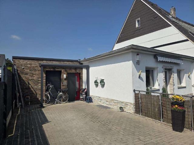 Haus zum Kaufen in Moers 298.000,00 EUR 140 m²