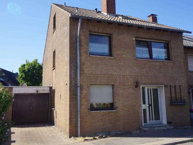 Haus zum Kaufen in Moers 299.000,00 EUR 163 m²