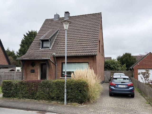 Haus zum Kaufen in Moers 345.000,00 EUR 94 m²