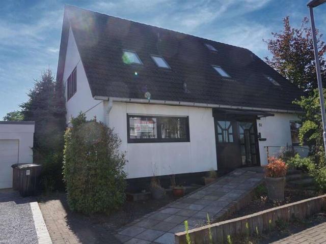 Haus zum Kaufen in Moers 370.000,00 EUR 176 m²
