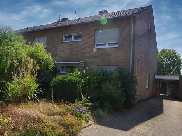 Haus zum Kaufen in Moers 399.000,00 EUR 119 m²