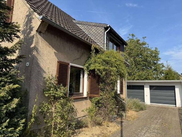 Haus zum Kaufen in Moers 429.500,00 EUR 150 m²
