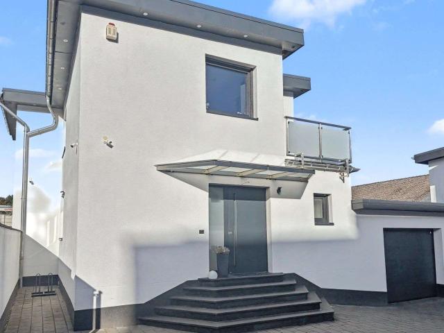 Haus zum Kaufen in Moers 499.000,00 EUR 112.96 m²