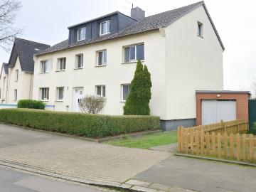Haus zum Kaufen in Moers 599.000,00 EUR 312 m²