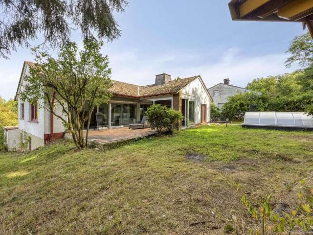Haus zum Kaufen in Möhnesee 430.000,00 EUR 212 m²