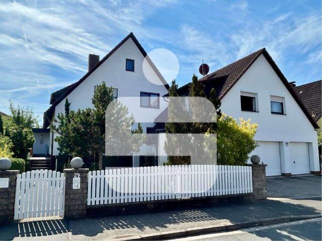Haus zum Kaufen in Möhrendorf 775.000,00 EUR 283 m²