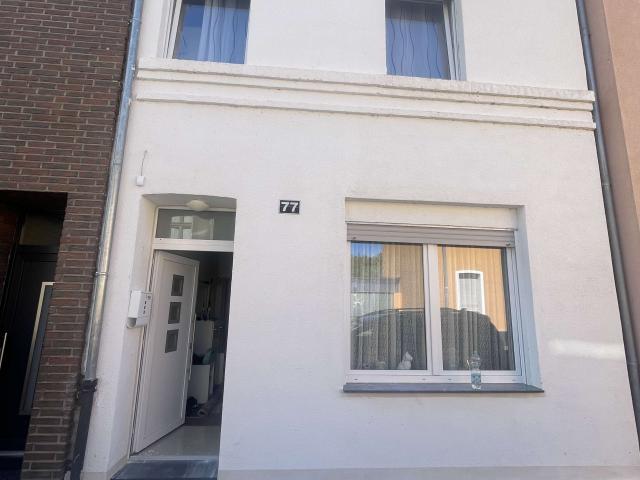 Haus zum Kaufen in Mönchenglacdbach 295.000,00 EUR 151 m²