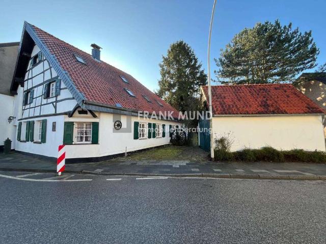 Haus zum Kaufen in Mönchengladbach Herrath Herrath 269.000,00 EUR 139 m²