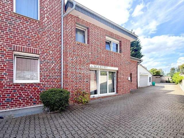 Haus zum Kaufen in Mönchengladbach Wickrath 457.000,00 EUR 181 m²