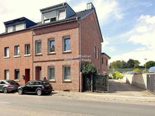 Haus zum Kaufen in Mönchengladbach Wickrath 457.000,00 EUR 181 m²