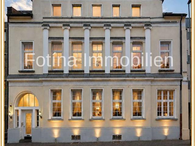 Haus zum Kaufen in Mönchengladbach 1.299.000,00 EUR 700 m²