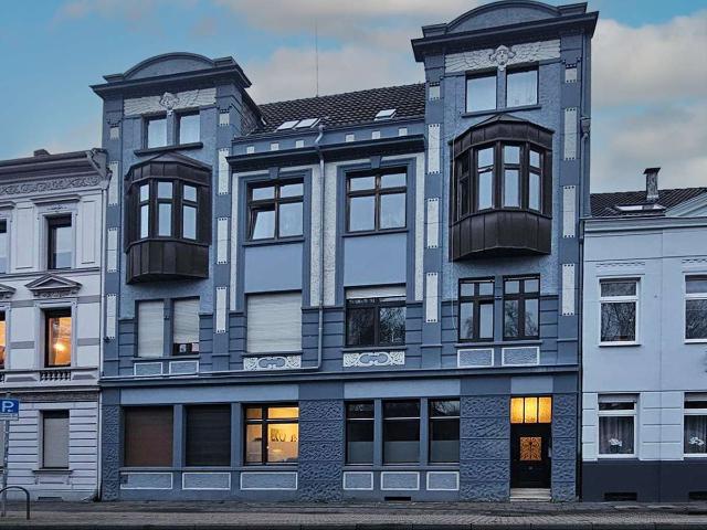 Haus zum Kaufen in Mönchengladbach 460.000,00 EUR 309.56 m²