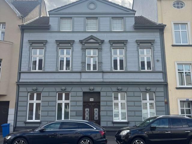 Haus zum Kaufen in Mönchengladbach 650.000,00 EUR 300 m²