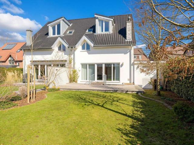 Haus zum Kaufen in Mönchengladbach 690.000,00 EUR 269 m²