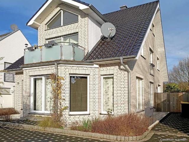 Haus zum Kaufen in Mönchengladbach 749.000,00 EUR 175.49 m²