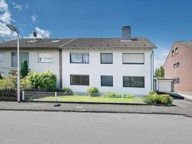 Haus zum Kaufen in Monheim am Rhein 649.000,00 EUR 192.42 m²