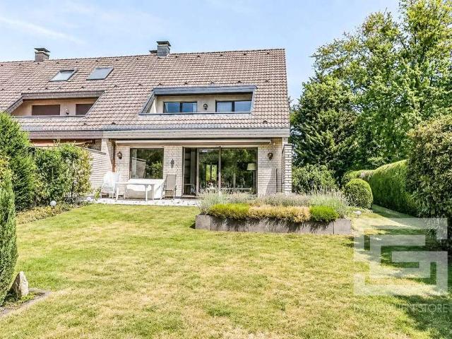 Haus zum Kaufen in Monheim am Rhein 659.000,00 EUR 143.14 m²