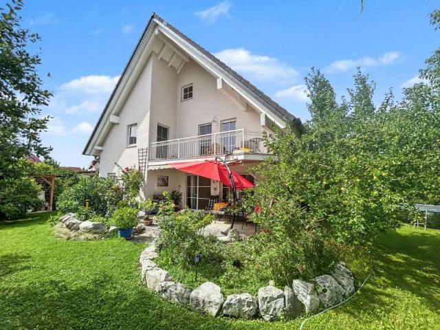 Haus zum Kaufen in Moorenweis 880.000,00 EUR 241.93 m²