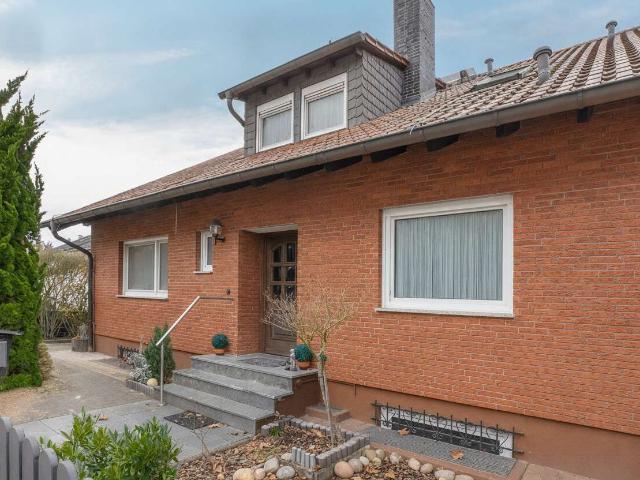 Haus zum Kaufen in Mörfelden Walldorf Walldorf 570.000,00 EUR 180 m²