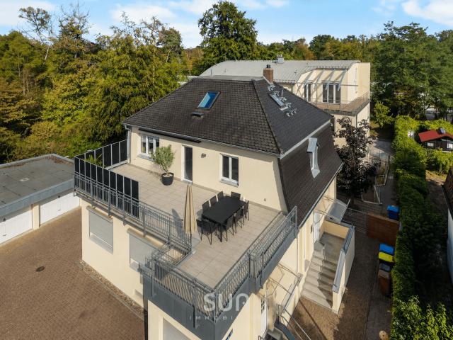 Haus zum Kaufen in Mörfelden Walldorf 2.490.000,00 EUR 803.35 m²
