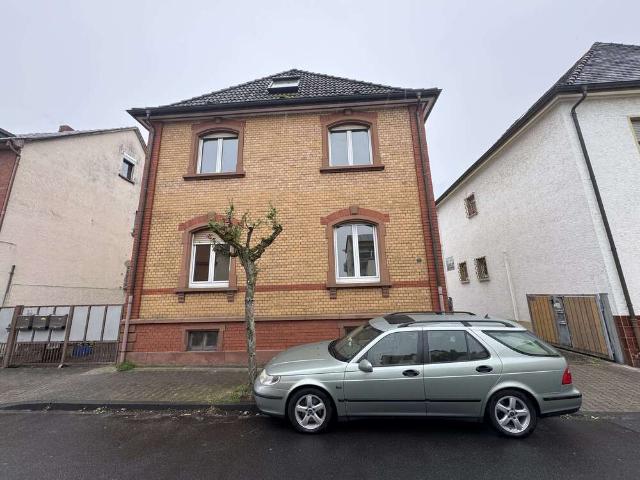 Haus zum Kaufen in Mörfelden Walldorf 399.000,00 EUR 156 m²