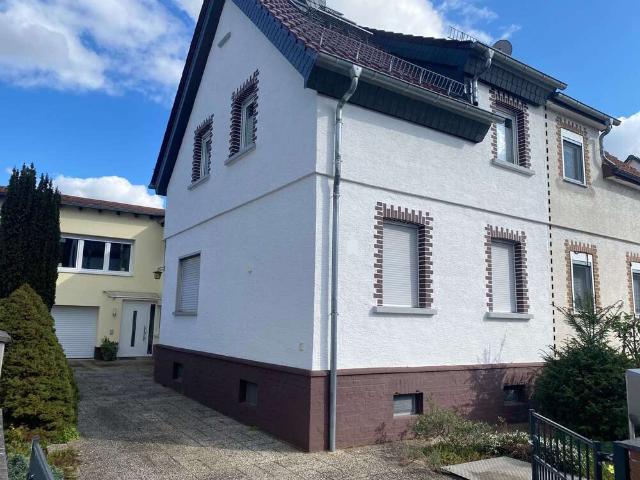 Haus zum Kaufen in Mörfelden Walldorf 550.000,00 EUR 190 m²