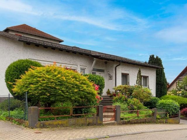 Haus zum Kaufen in Mosbach 267.000,00 EUR 126.1 m²