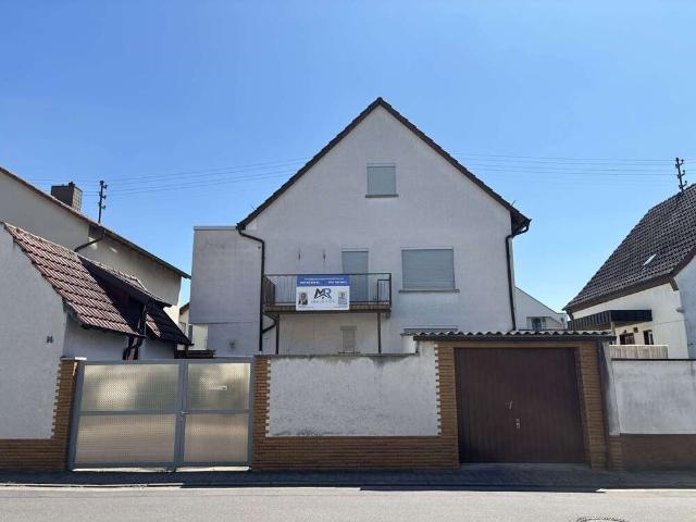 Haus zum Kaufen in Maxdorf 375.000,00 EUR 153.39 m²
