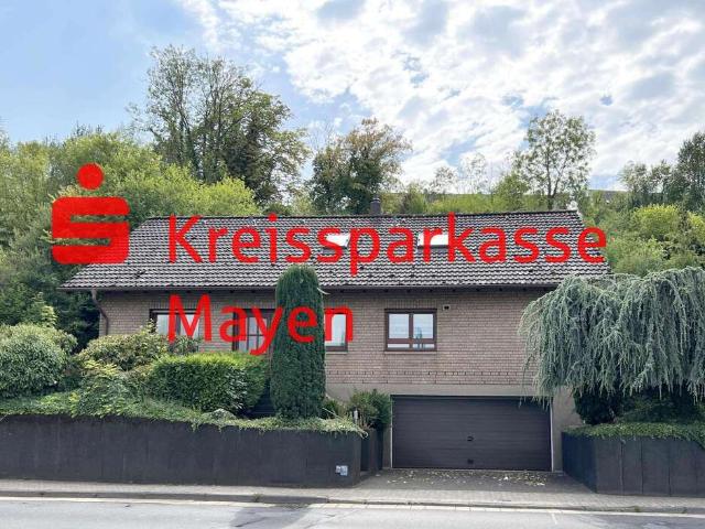 Haus zum Kaufen in Mayen 329.000,00 EUR 160 m²