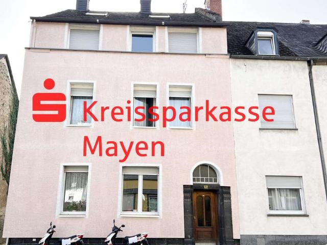 Haus zum Kaufen in Mayen 448.000,00 EUR 335 m²