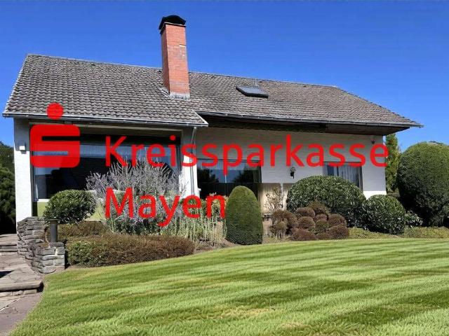 Haus zum Kaufen in Mayen 465.000,00 EUR 186 m²