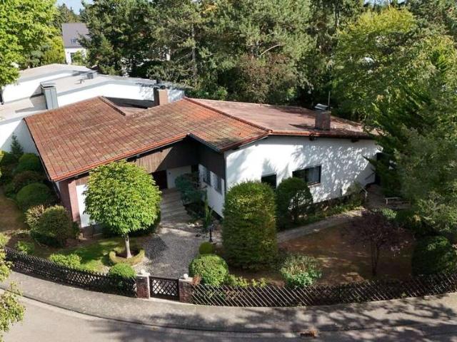 Haus zum Kaufen in Mainz 845.000,00 EUR 245.99 m²