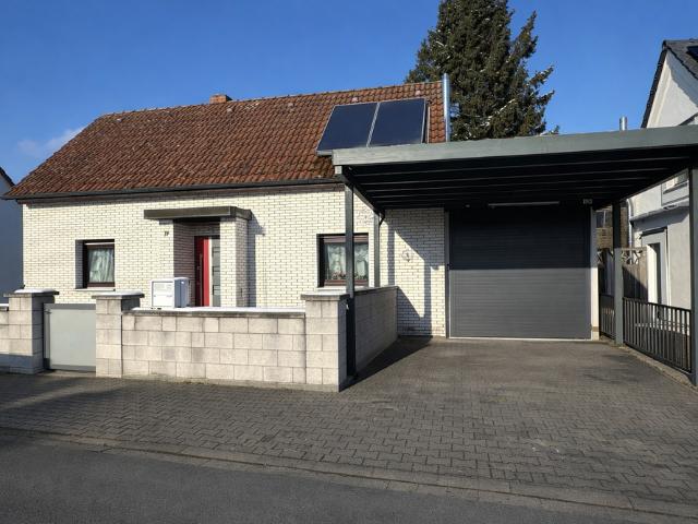 Haus zum Kaufen in Mannheim 280.000,00 EUR 166.51 m²