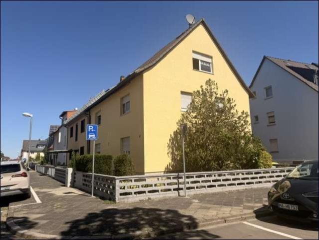 Haus zum Kaufen in Mannheim 375.000,00 EUR 222 m²