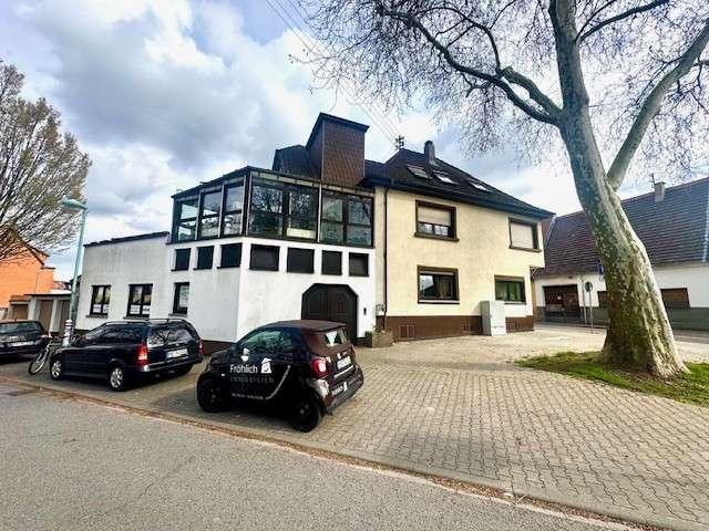 Haus zum Kaufen in Mannheim 565.000,00 EUR 234.7 m²