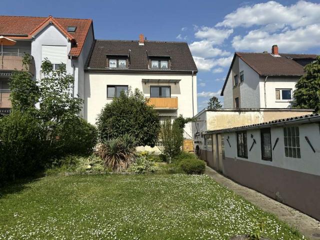 Haus zum Kaufen in Mannheim 595.000,00 EUR 197.71 m²