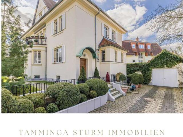 Haus zum Kaufen in Markkleeberg 2.495.000,00 EUR 390 m²