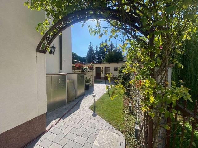Haus zum Kaufen in Markkleeberg 620.000,00 EUR 193 m²