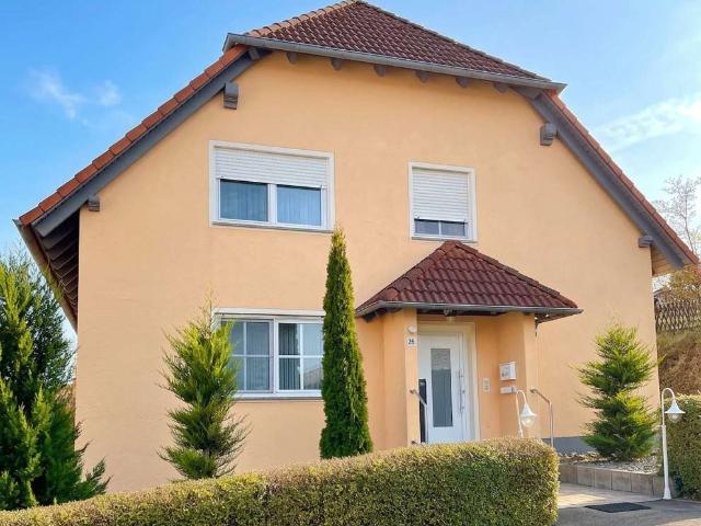 Haus zum Kaufen in Markt Taschendorf 470.000,00 EUR 260 m²