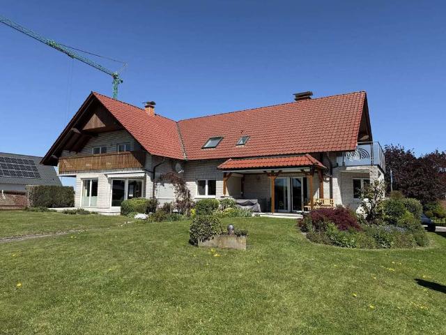 Haus zum Kaufen in Marienmünster Papenhöfen 299.000,00 EUR 175 m²