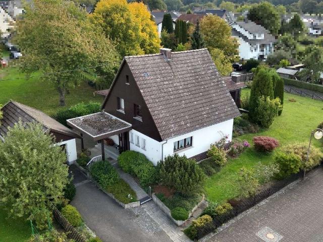 Haus zum Kaufen in Marienrachdorf 270.000,00 EUR 177 m²