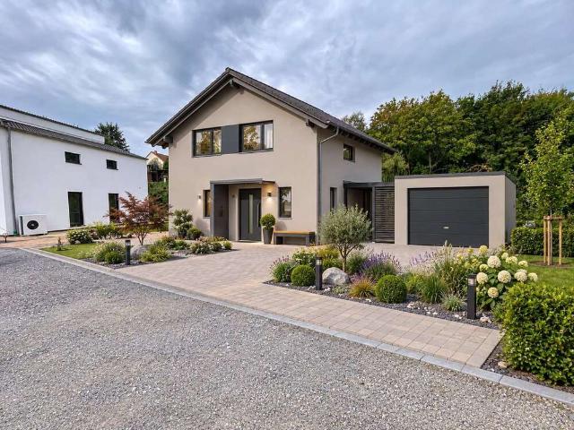 Haus zum Kaufen in Marsberg 411.517,00 EUR 123 m²