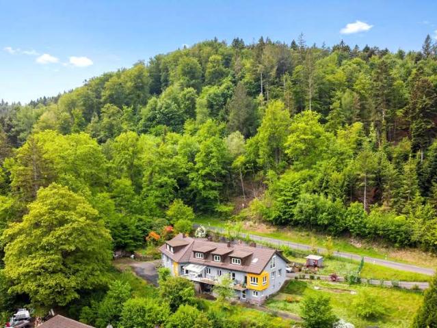Haus zum Kaufen in Marxzell 945.000,00 EUR 449 m²
