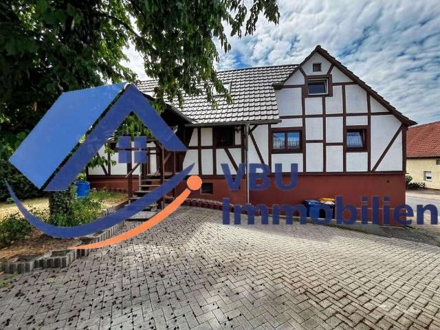 Haus zum Kaufen in Massenbachhausen 448.500,00 EUR 182.84 m²